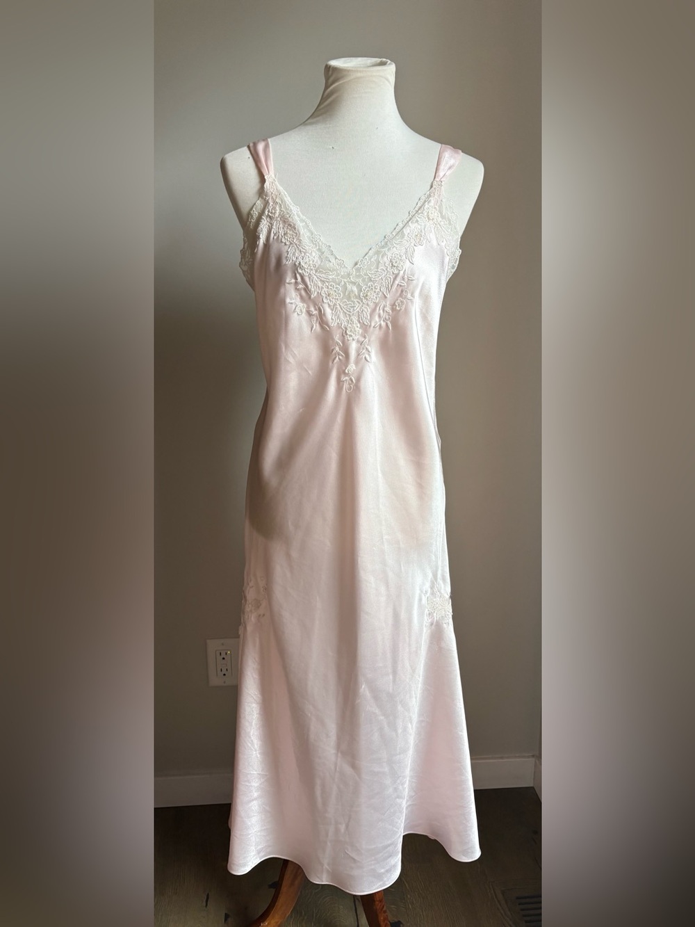 Oscar De La Renta Pink Label Embroidery Slip Dres In Blush Pink Size S